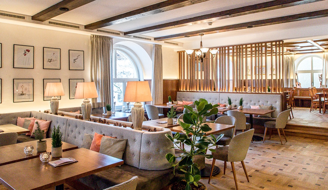 Goldene Gams in Kitzbühel – Genuss im Hotel Tiefenbrunner 1810, dem Tiroler Wirtshausführer Aufsteiger 2024