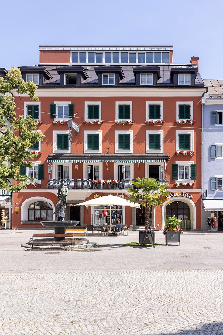 Edle Tropfen und mediterranes Feeling beim Vergeiner in Lienz
